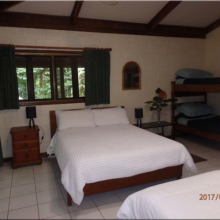 Daintree Deep Forest Lodge Кейп-Трибьюлейшн Экстерьер фото
