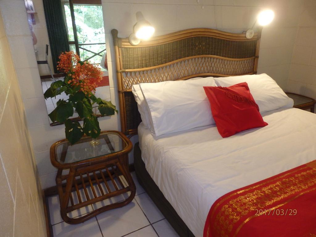 Daintree Deep Forest Lodge Кейп-Трибьюлейшн Экстерьер фото